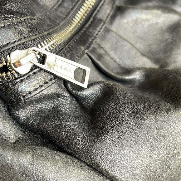 Vintage L.A.M.B. 100% Leather Front Double Zip Pocket Shoulder Bag - Picture 14 of 15